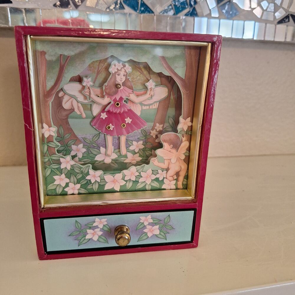 Vintage SANKYO-SHOJI Animated Dancing-Fairy Shadow/Jewelery Trinket Box.
